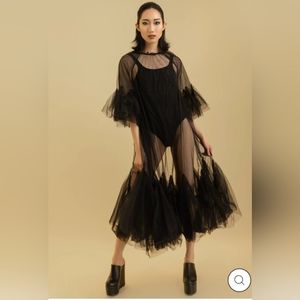 Avant Garde Tulle Overlay